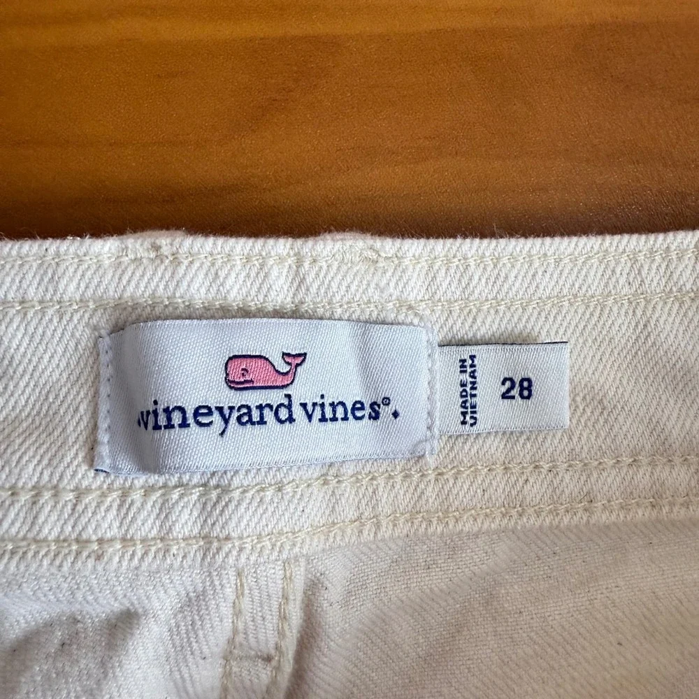 Vineyard Vines Women's Cream Wide‎ Leg Cropped Jeans Size 28 Frayed Hem
